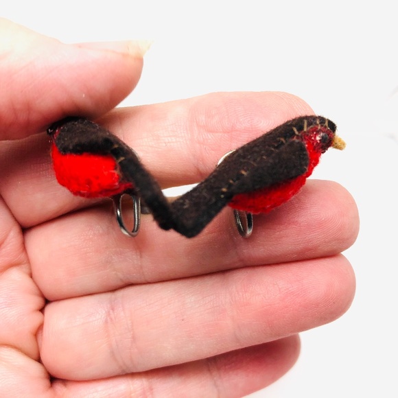 Vintage 3D Red Bird Handcrafted Fabric Earrings - Picture 2 of 8